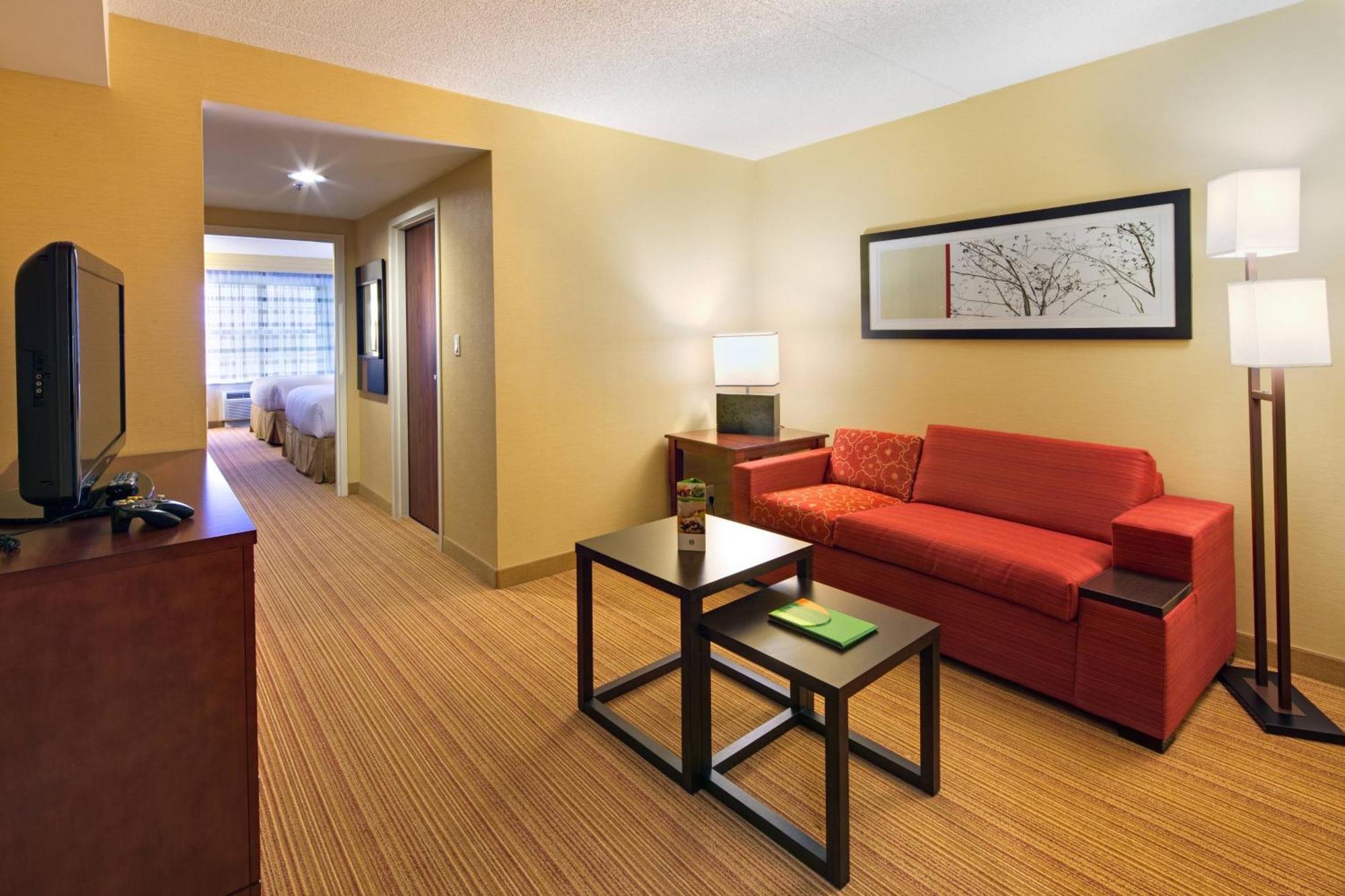 Courtyard By Marriott London Hotel Buitenkant foto
